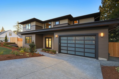 Protect Your Garage Door from Storms with Braces