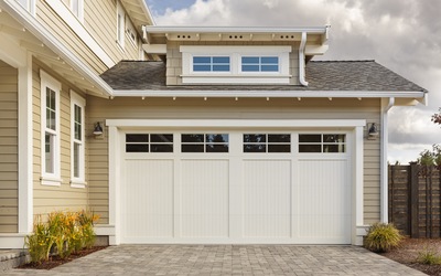 How to Prepare Your Garage for Hurricane Season